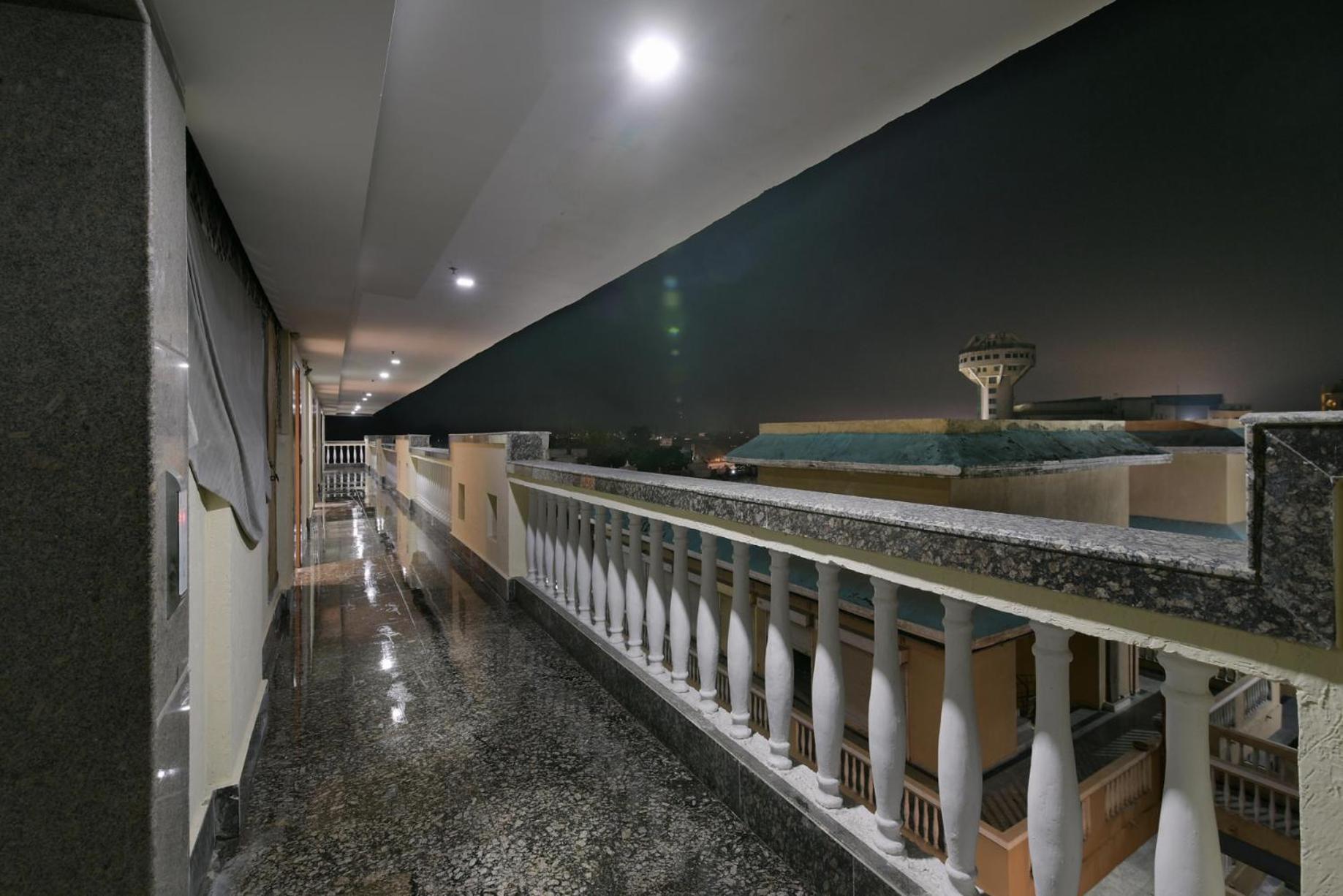 Hotel Lotus Paradise - Banquet & Dining - Near Murthal Sukhdev Rai Luaran gambar