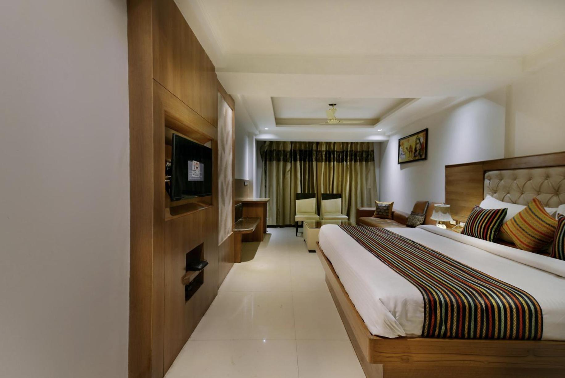 Hotel Lotus Paradise - Banquet & Dining - Near Murthal Sukhdev Rai Luaran gambar